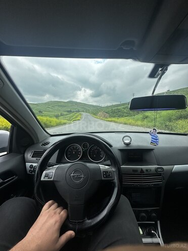 Opel Astra-9