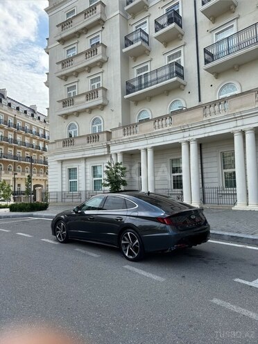 Hyundai Sonata-21