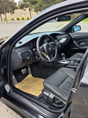 BMW 520-21