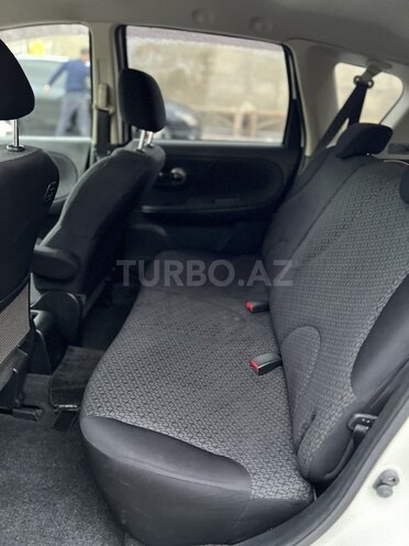 Nissan Note-8