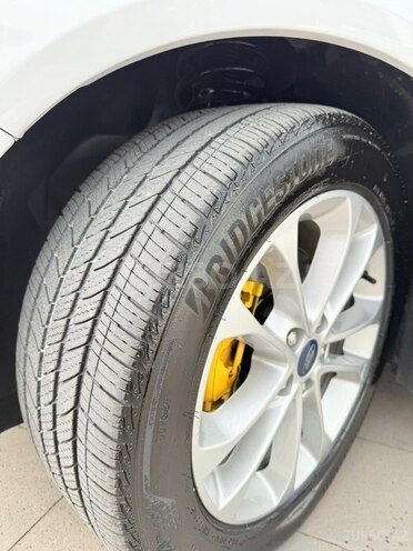 Ford Fusion (North America)-11