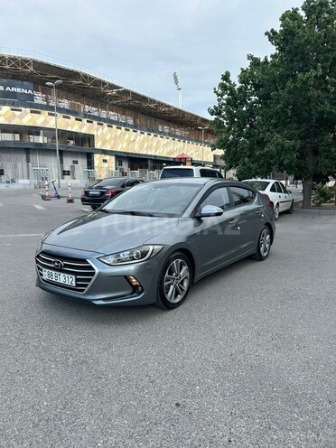 Hyundai Avante-10
