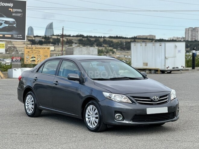Toyota Corolla-2