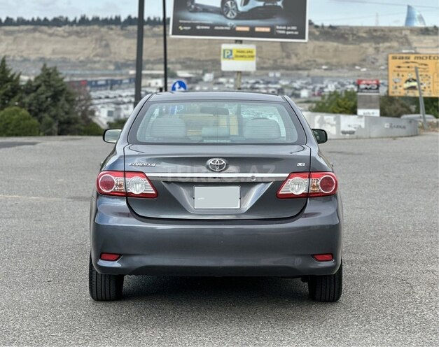 Toyota Corolla-7