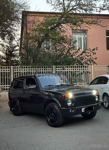 LADA (VAZ) Niva-1