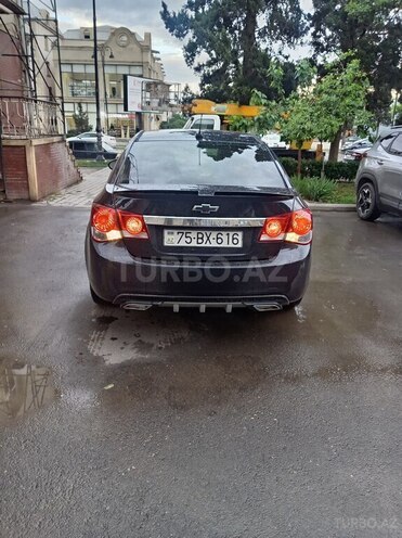 Chevrolet Cruze-2