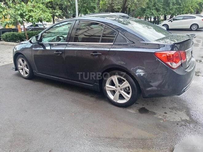Chevrolet Cruze-3