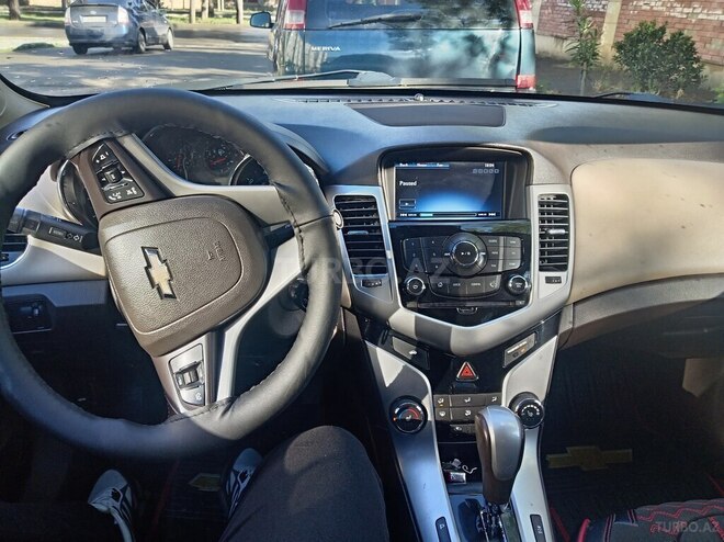 Chevrolet Cruze-5