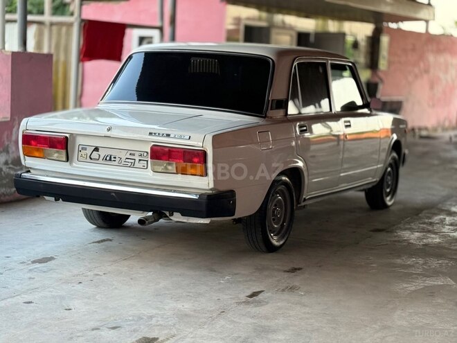 LADA (VAZ) 2107-6