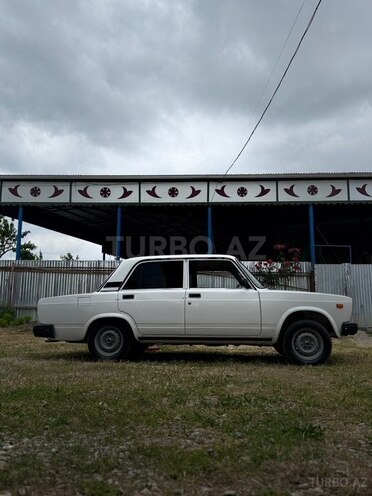 LADA (VAZ) 2107-10