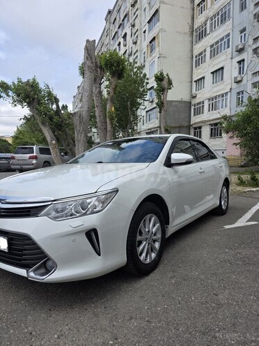 Toyota Camry-2