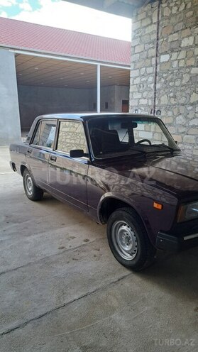 LADA (VAZ) 2107-2