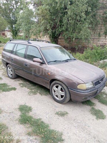 Opel Astra-7