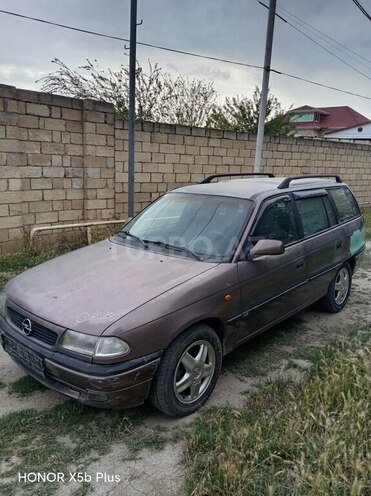Opel Astra-8