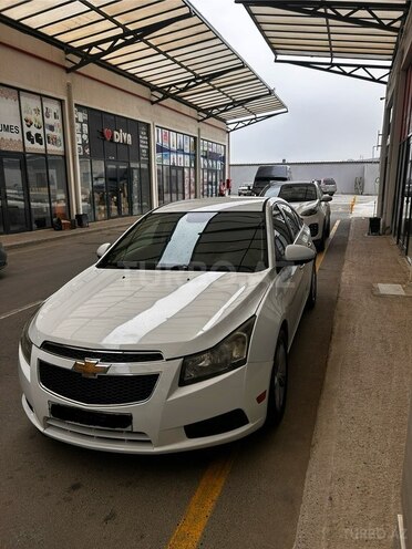 Chevrolet Cruze-1