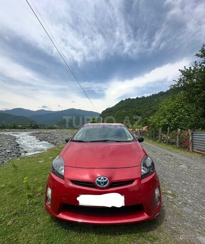 Toyota Prius-2
