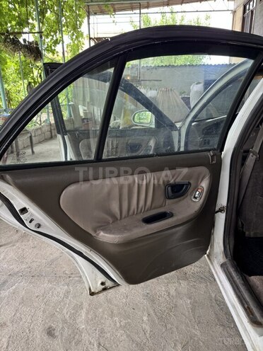 Hyundai Sonata-11