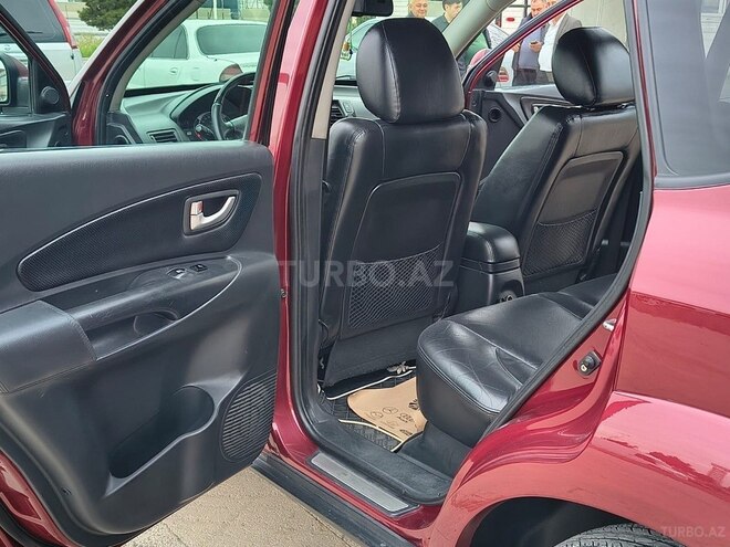 Hyundai Tucson-12