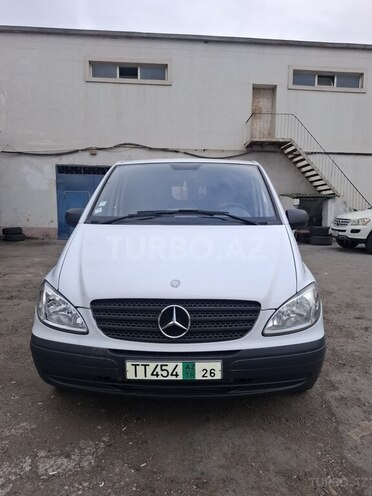 Mercedes Vito-1