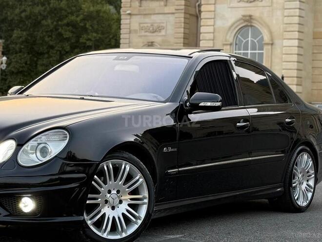 Mercedes E 240-5