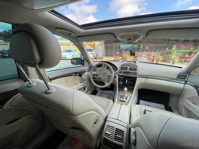 Mercedes E 240-9