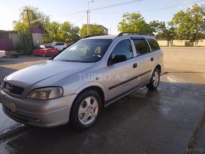 Opel Astra-7