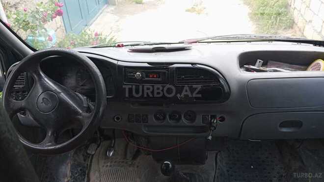 Ford Transit-4
