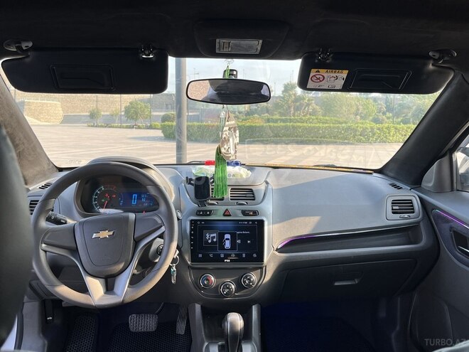 Chevrolet Cobalt-18