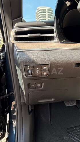 Kia K5-10