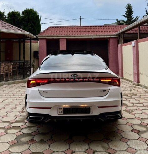 Kia K5-10