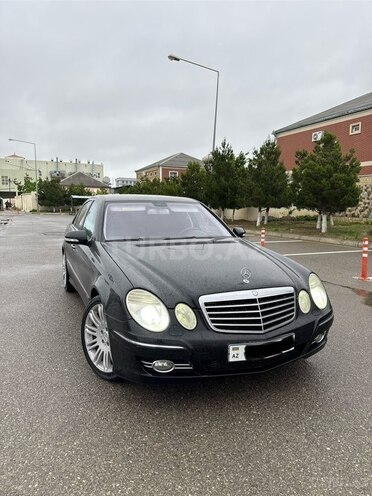 Mercedes E 220-10