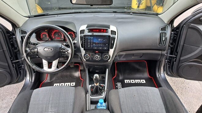Kia Ceed SW-12