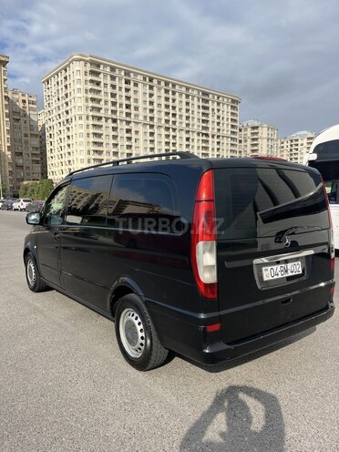 Mercedes Viano-3