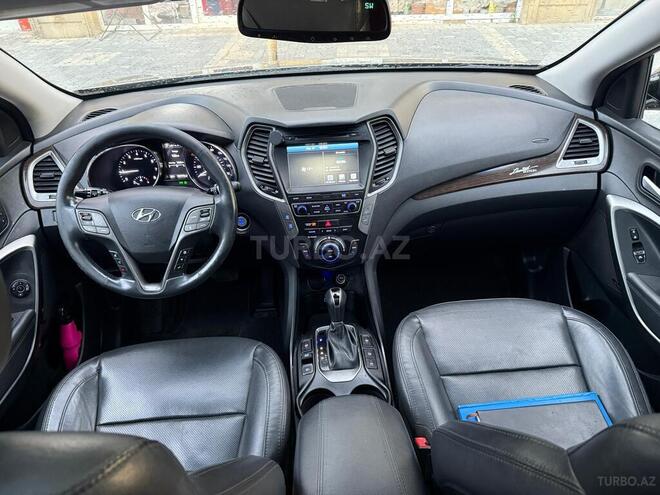 Hyundai Santa Fe-16