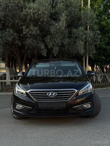 Hyundai Sonata-1