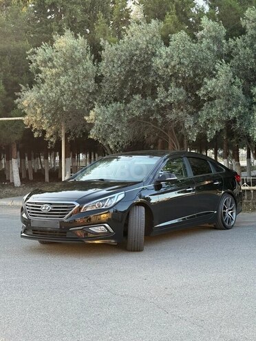 Hyundai Sonata-10