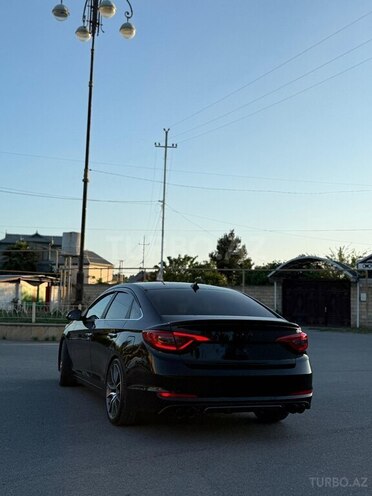 Hyundai Sonata-18
