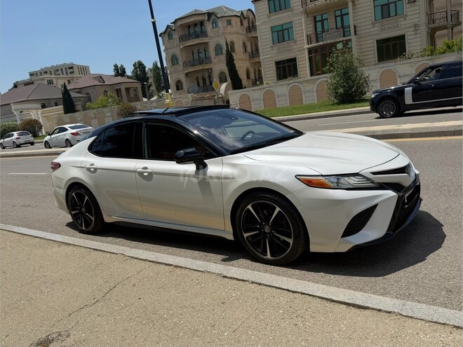 Toyota Camry-10