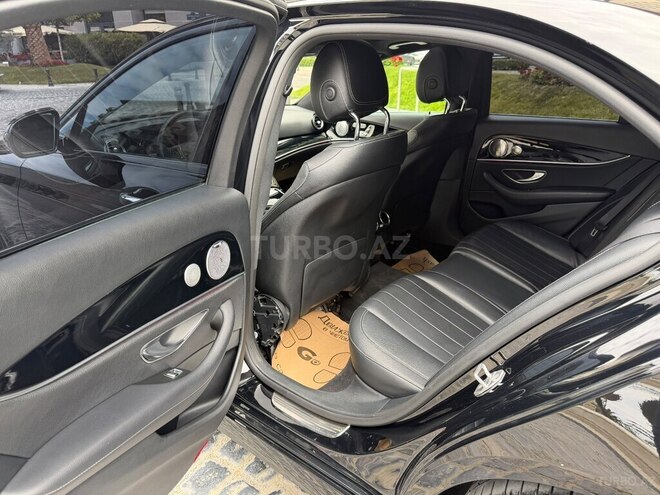 Mercedes E 350-9