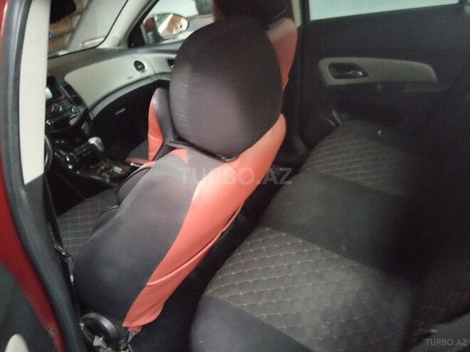 Chevrolet Cruze-2
