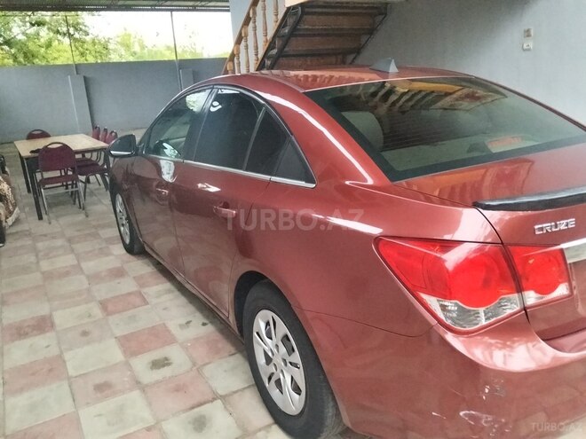 Chevrolet Cruze-6