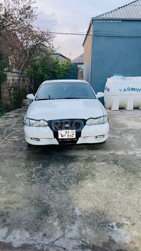 Hyundai Sonata-6