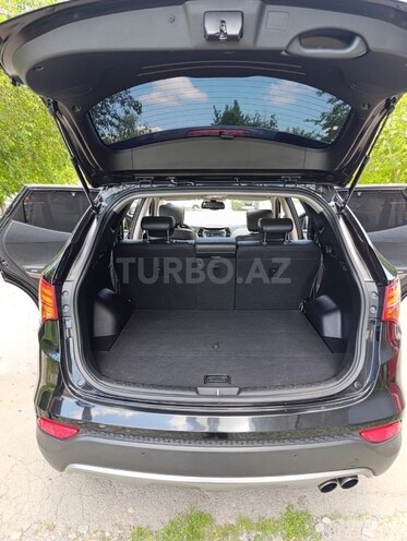 Hyundai Santa Fe-6
