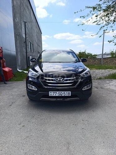 Hyundai Santa Fe-13
