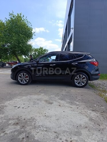 Hyundai Santa Fe-15