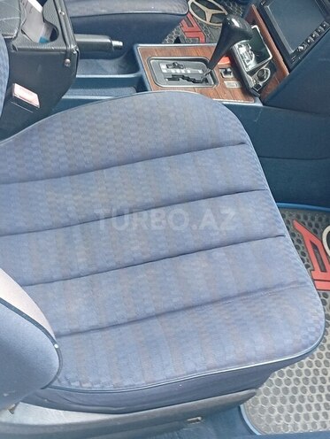 Mercedes 190-8