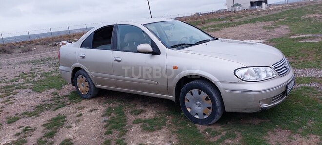 Nissan Sunny-3