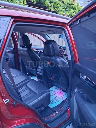 Kia Sorento-10