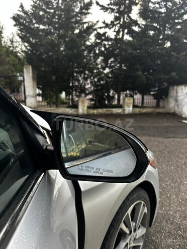 Hyundai Elantra-15