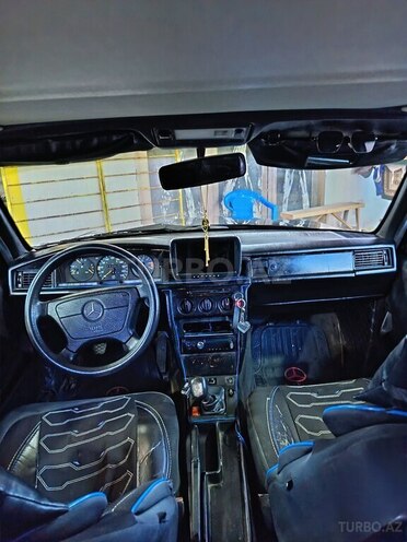 Mercedes 190-7